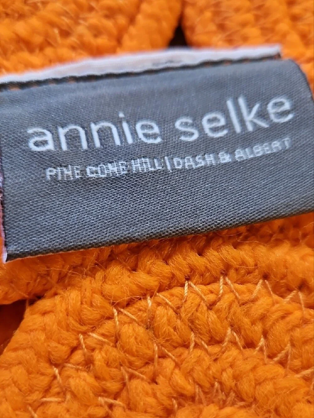 Rare Color Set Of 2 Small Annie Selke Orange Braided Oval Accent Rugs